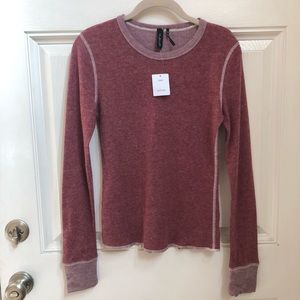 NWT Urban Outfitters fitted long sleeve